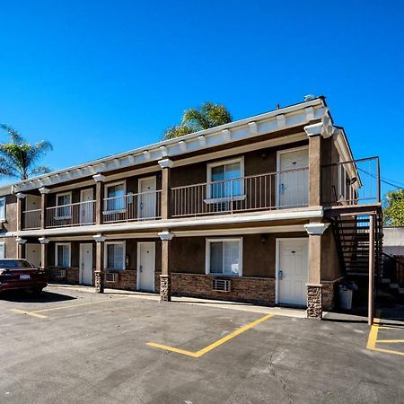 Regency Inn & Suites Downey Exterior photo